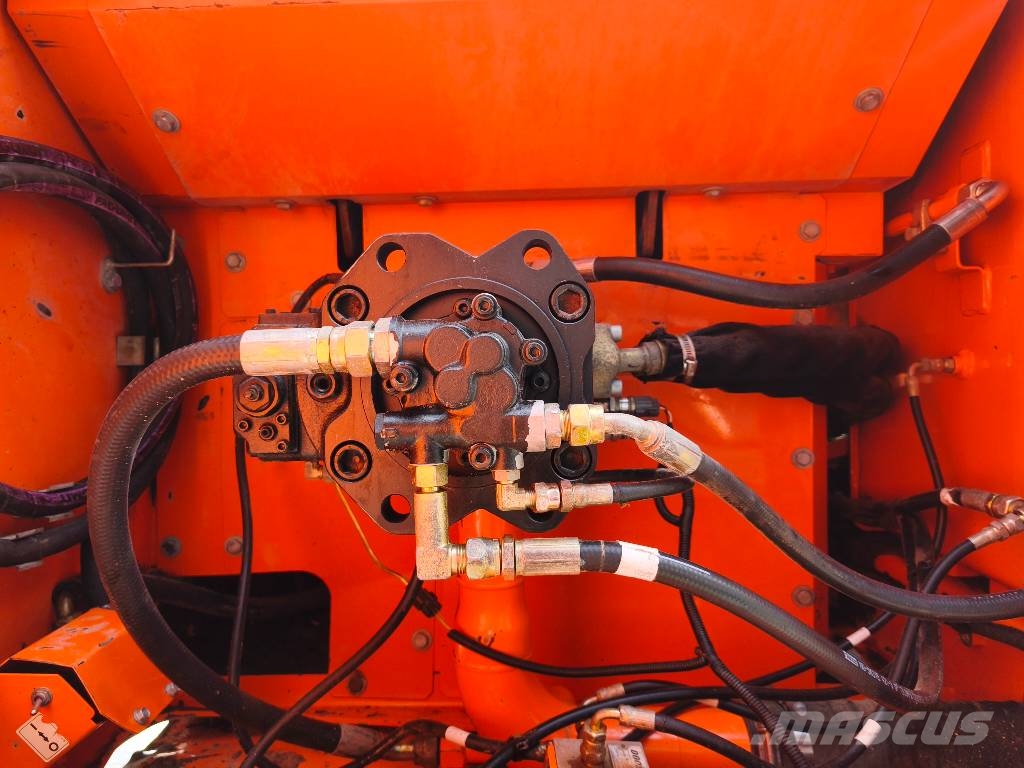 Doosan DX 300 LC Rupsgraafmachines