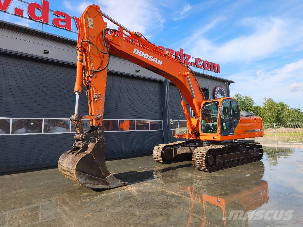 Doosan DX 300 LC Rupsgraafmachines