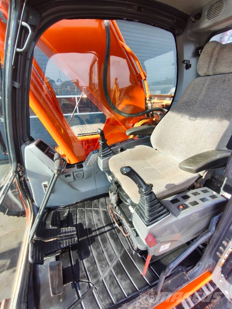Doosan DX 300 LC Rupsgraafmachines