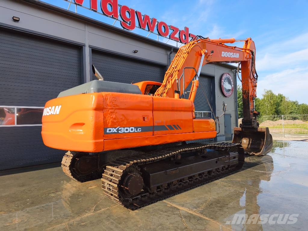 Doosan DX 300 LC Rupsgraafmachines