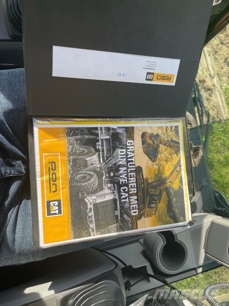 CAT 320 ROTOTILT Gravemaskiner på larvebånd