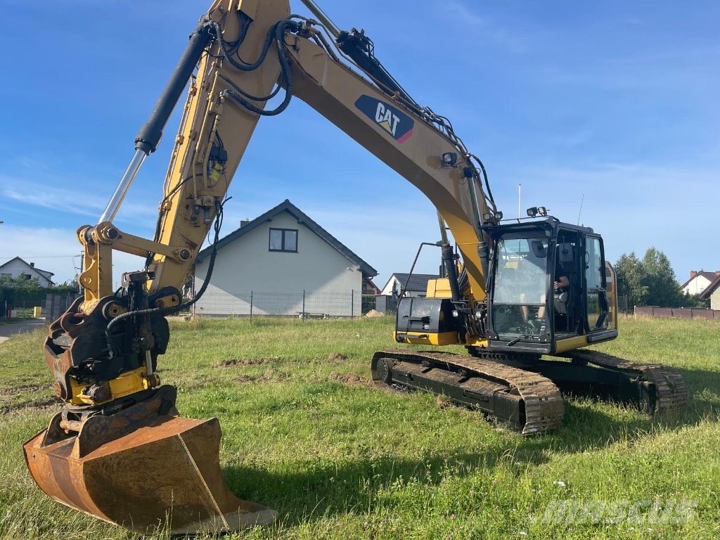 CAT 320 ROTOTILT Gravemaskiner på larvebånd