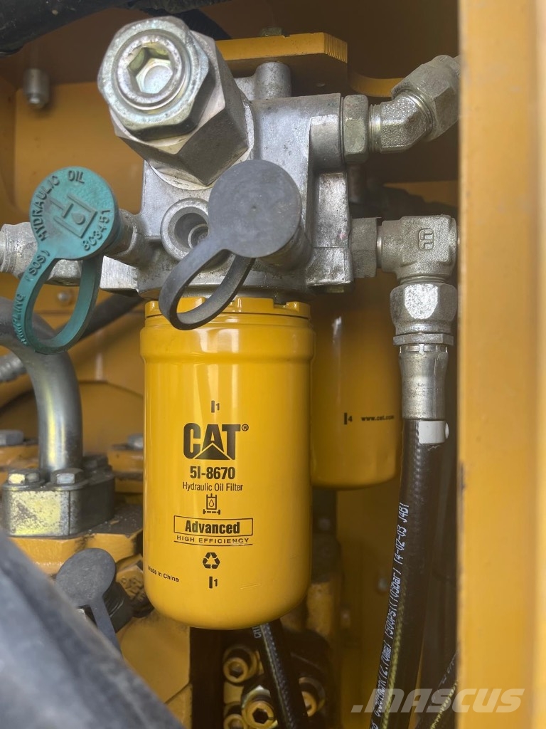 CAT 320 ROTOTILT Gravemaskiner på larvebånd