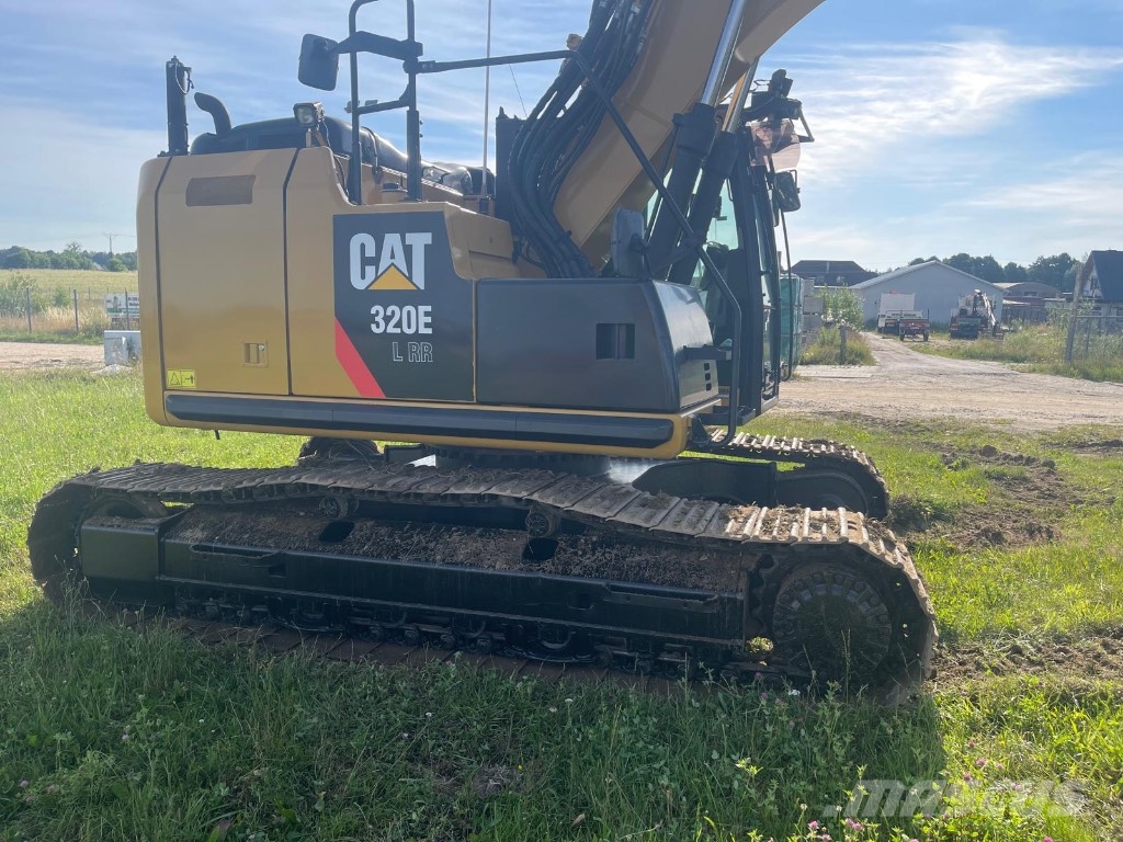 CAT 320 ROTOTILT Gravemaskiner på larvebånd