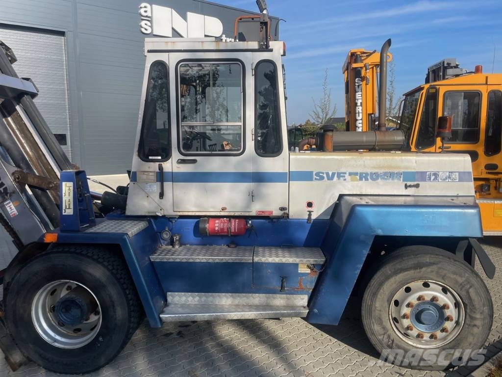 Svetruck 1260-30 Dīzeļa autoiekrāvēji