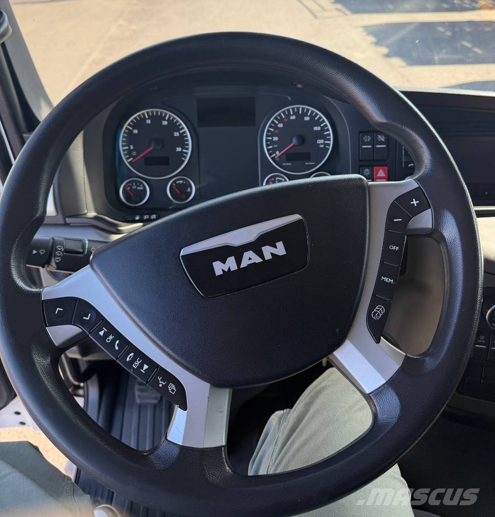 Ruthmann T480.1 Автовишки на базі вантажівки