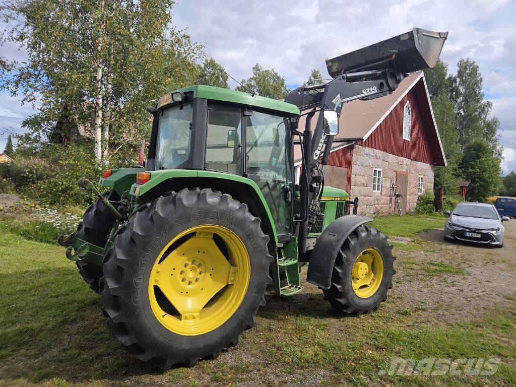 John Deere 6200 الجرارات
