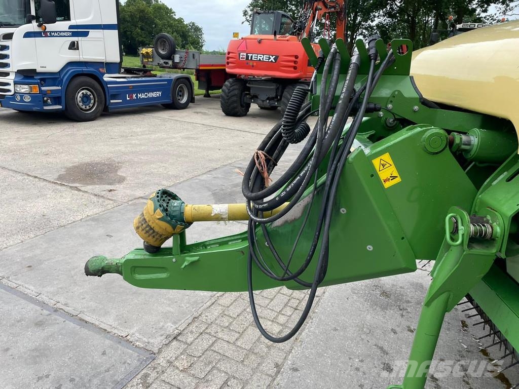 Krone MX 330 GL Ladewagen 129 uur! Opraapwagen NIEUW STA Stroji za krmo na lastni pogon