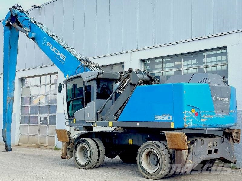 Fuchs MHL 360 F Materialumschlag