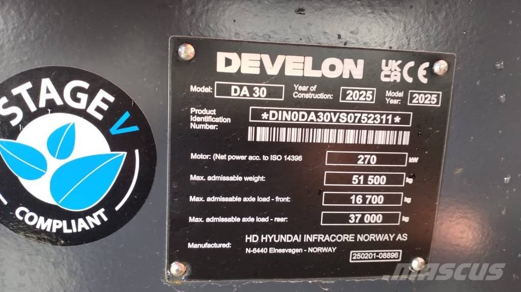 Develon DA 30-7 ساحبات مفصلية