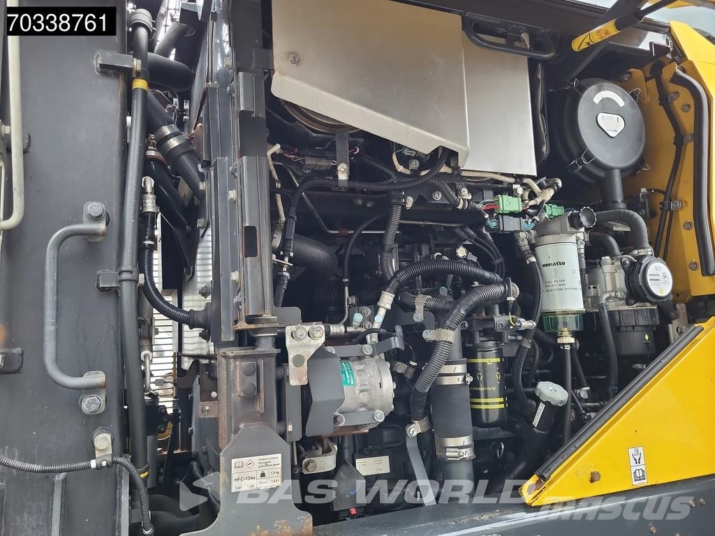 Komatsu WA270 -8E0 Quick Coupler Radlader