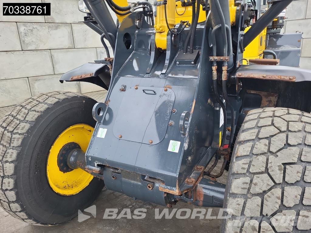 Komatsu WA270 -8E0 Quick Coupler Radlader