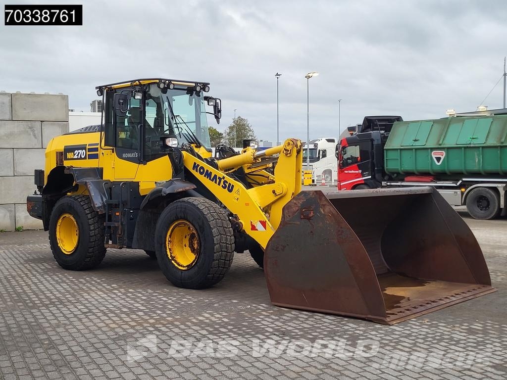 Komatsu WA270 -8E0 Quick Coupler Radlader