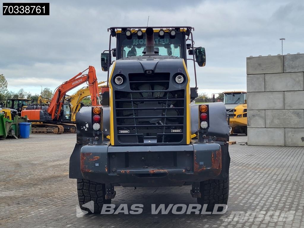 Komatsu WA270 -8E0 Quick Coupler Radlader