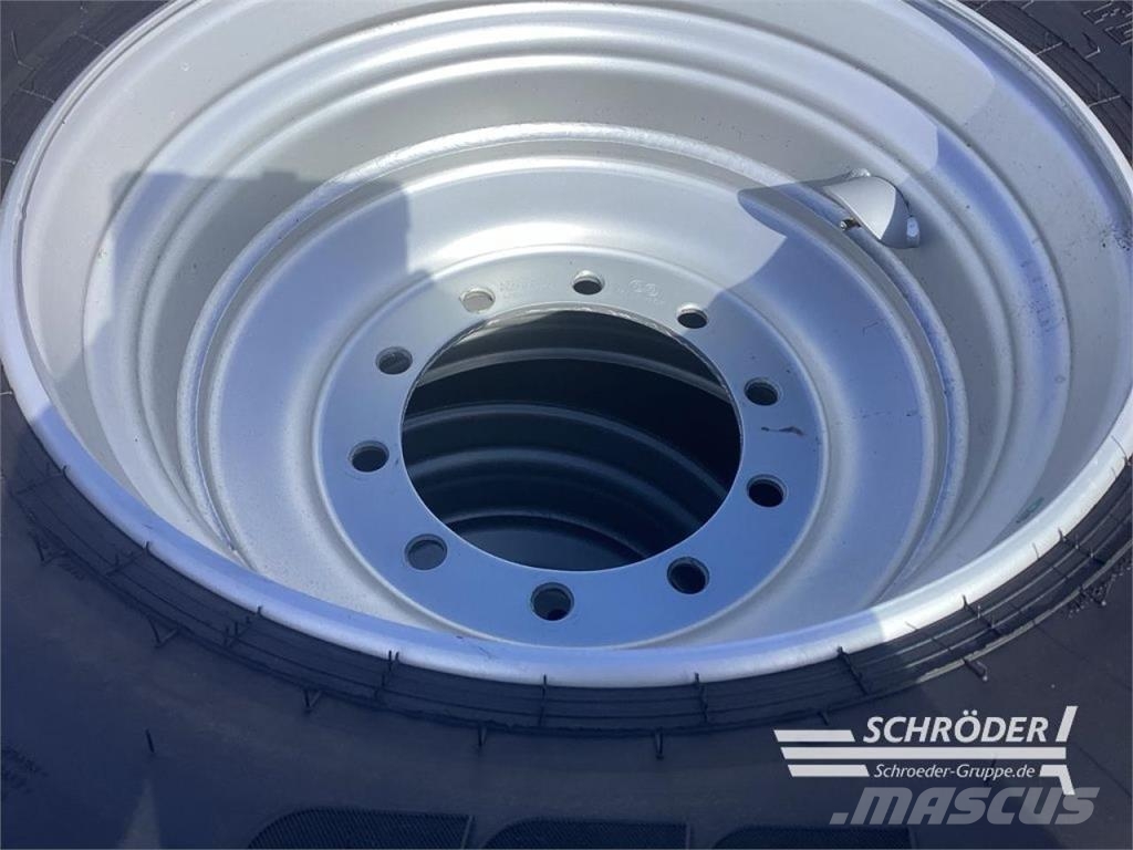 BKT 2X 650/55 R26.5 + 2X 650/55 R26.5 Gumiabroncsok, kerekek és felnik
