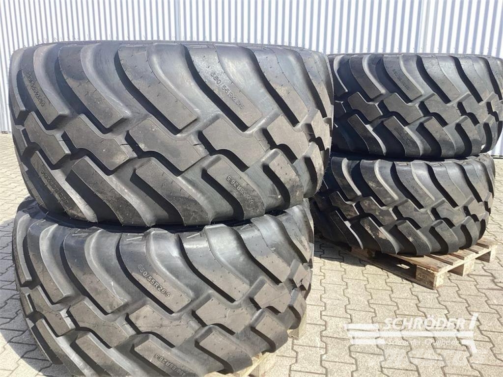 BKT 2X 650/55 R26.5 + 2X 650/55 R26.5 Gumiabroncsok, kerekek és felnik