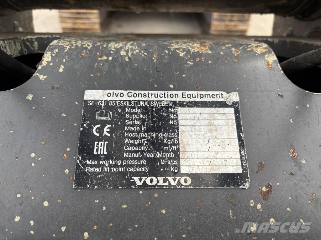 Volvo EC480EL Kāpurķēžu ekskavatori