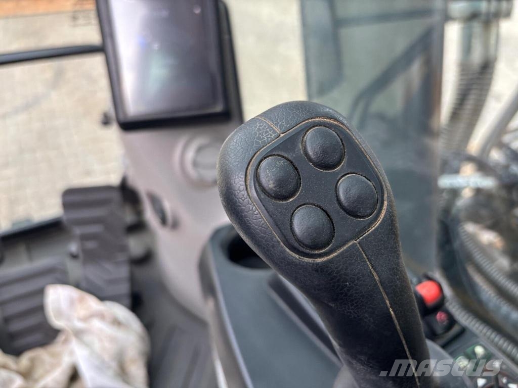 Volvo EC480EL Kāpurķēžu ekskavatori