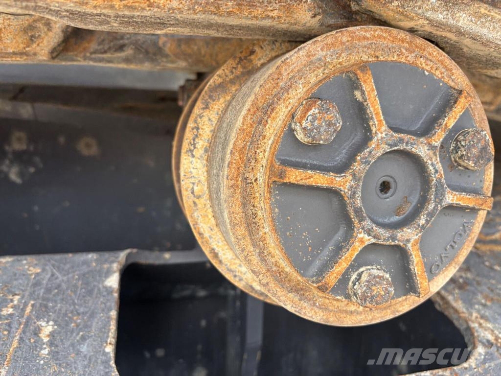 Volvo EC480EL Kāpurķēžu ekskavatori