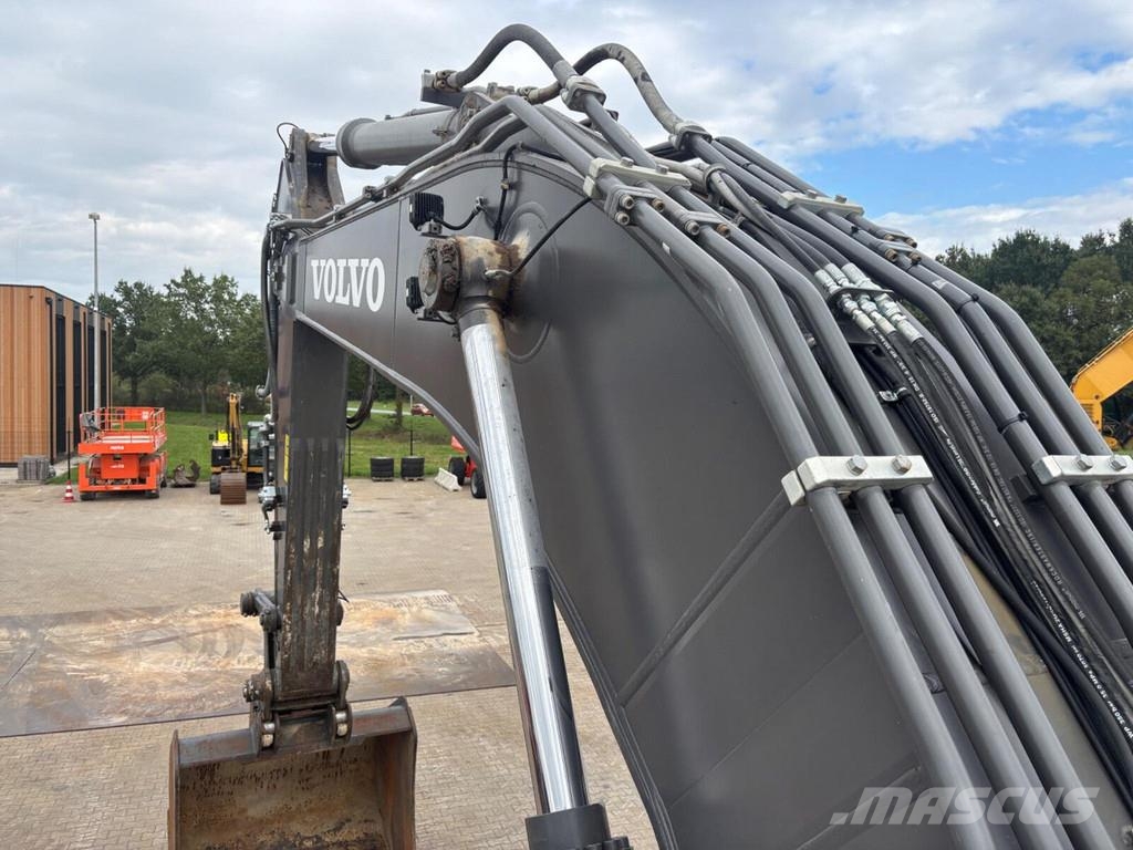 Volvo EC480EL Kāpurķēžu ekskavatori