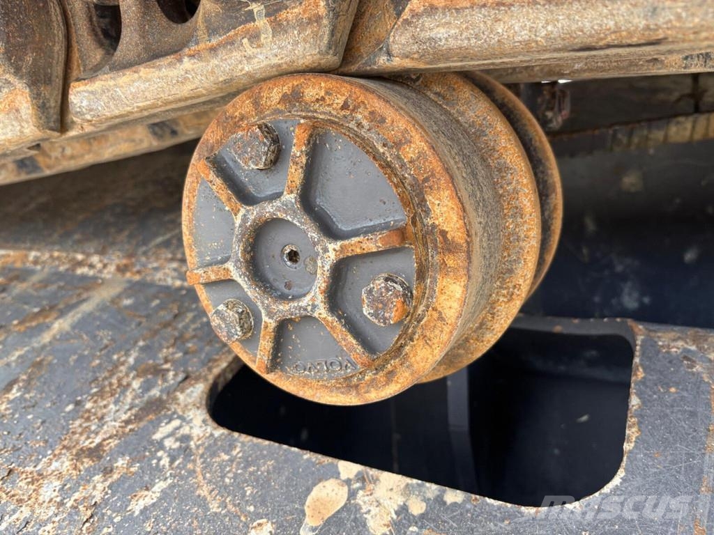 Volvo EC480EL Kāpurķēžu ekskavatori