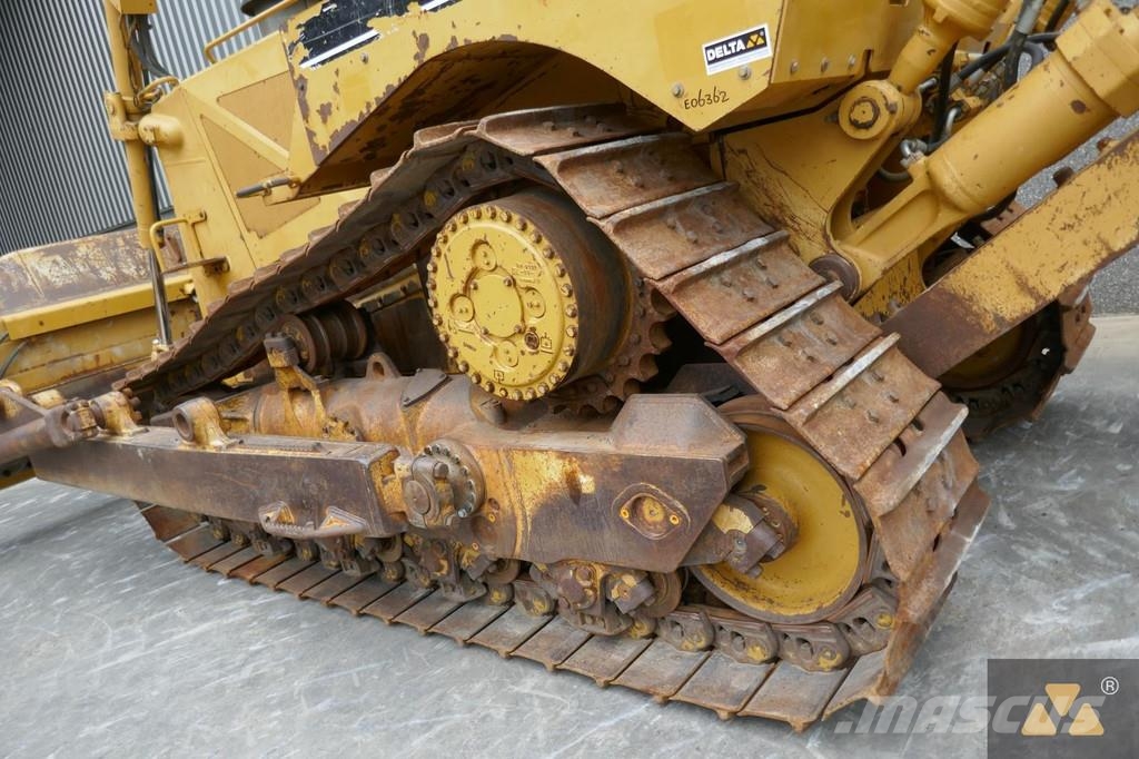 CAT D8T 履帶推土機