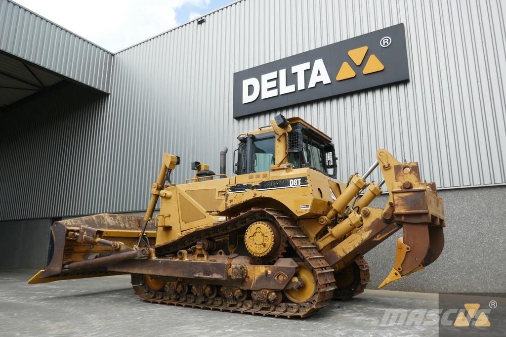 CAT D8T 履帶推土機
