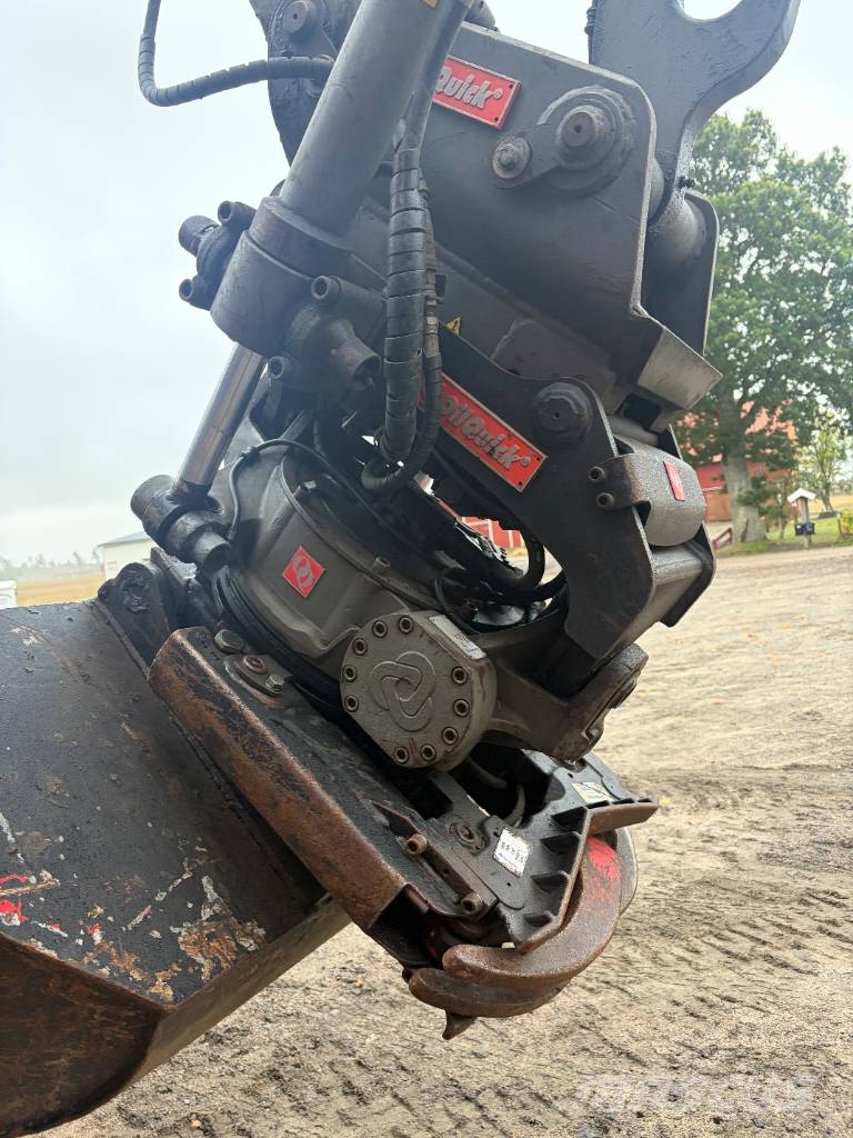 Lännen 8800 G Baggerlader