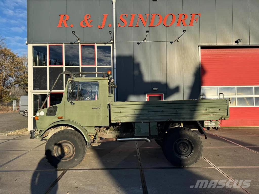 Unimog U1300 Tractor Units