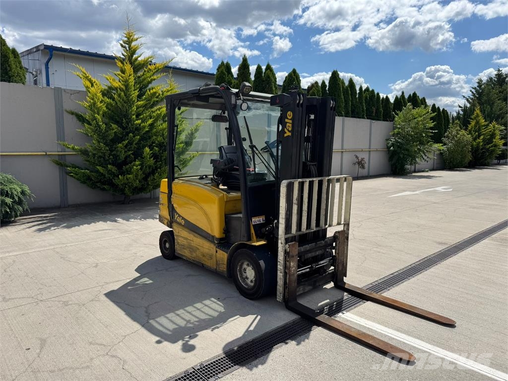 Yale ERP35VL, battery year 2021 Elektriskie autoiekrāvēji
