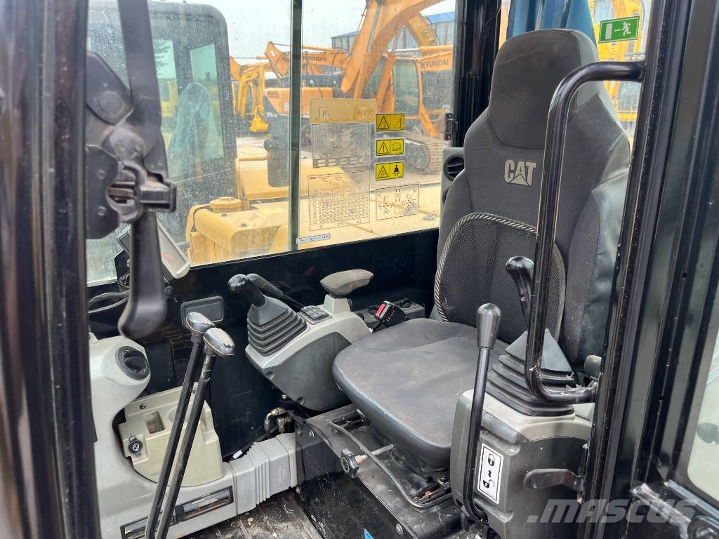CAT 306 E2 대형 굴삭기 29톤 이상