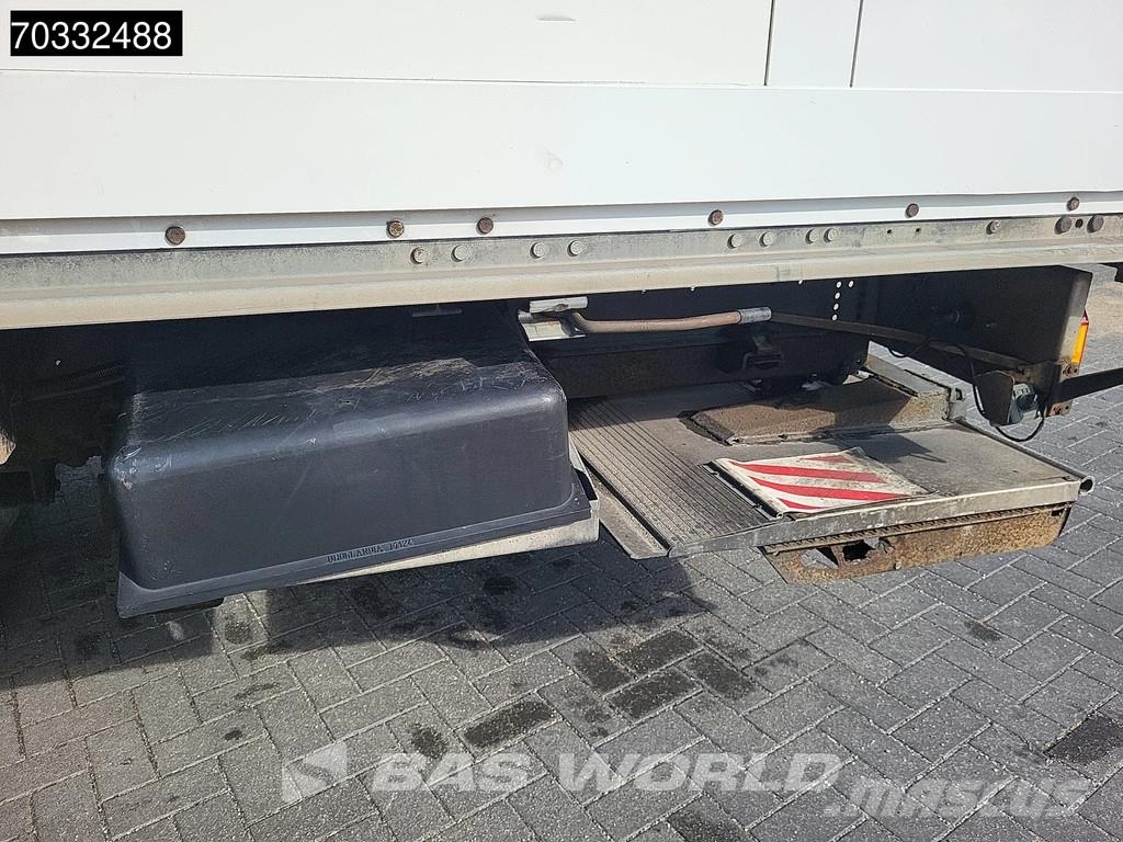 Schmitz Cargobull SKO24 Laadklep APK 02/27 Gesloten opleggers