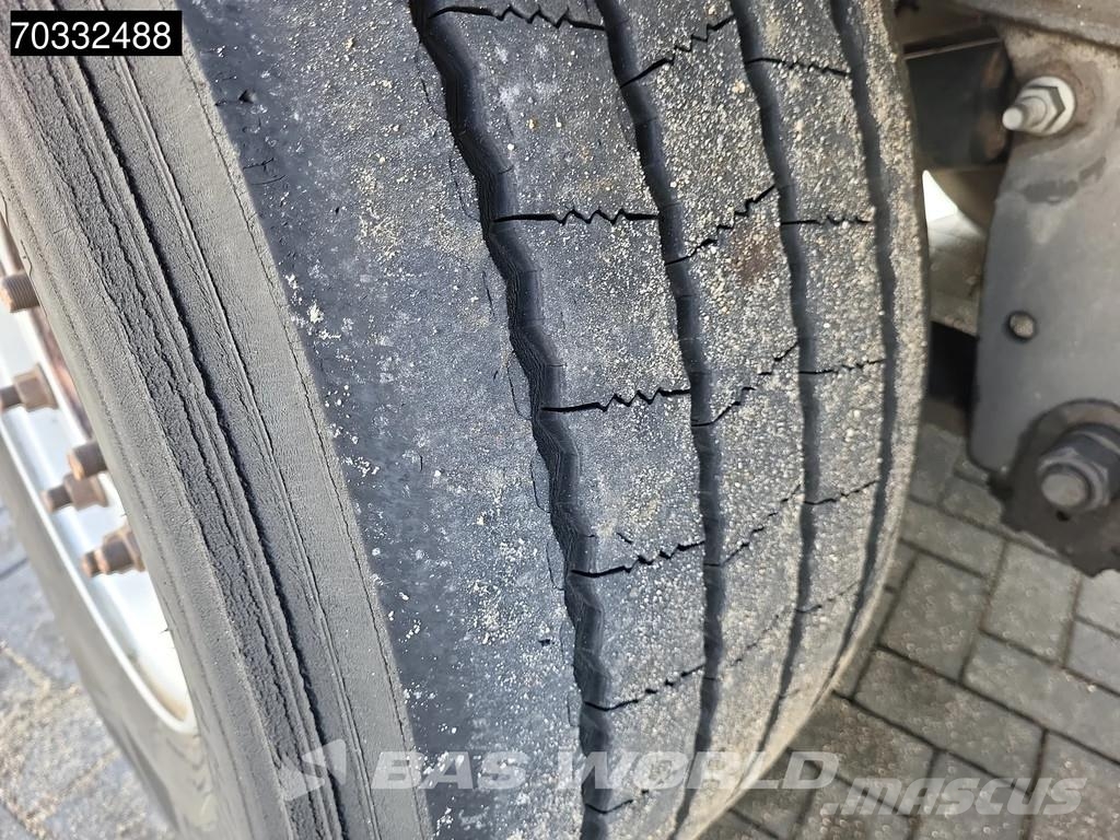 Schmitz Cargobull SKO24 Laadklep APK 02/27 Gesloten opleggers