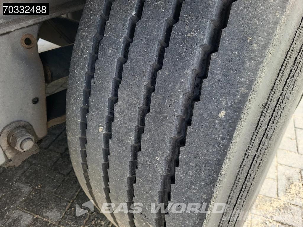 Schmitz Cargobull SKO24 Laadklep APK 02/27 Gesloten opleggers