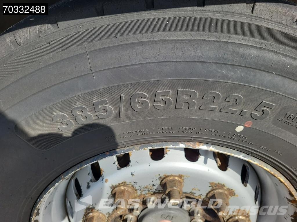 Schmitz Cargobull SKO24 Laadklep APK 02/27 Gesloten opleggers