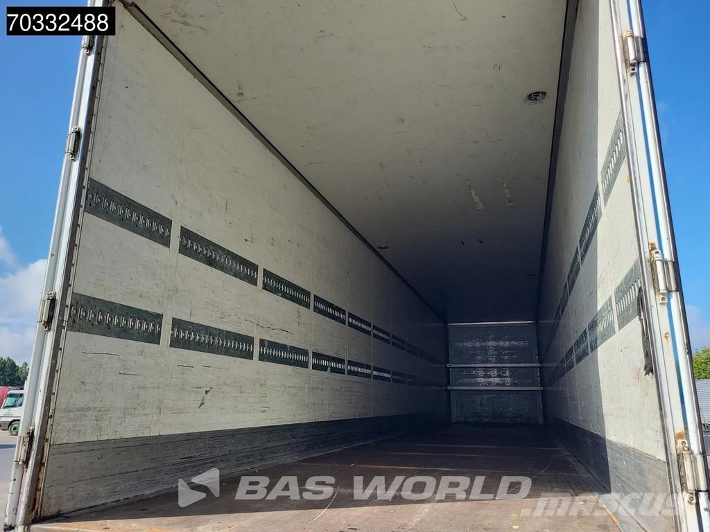 Schmitz Cargobull SKO24 Laadklep APK 02/27 Gesloten opleggers