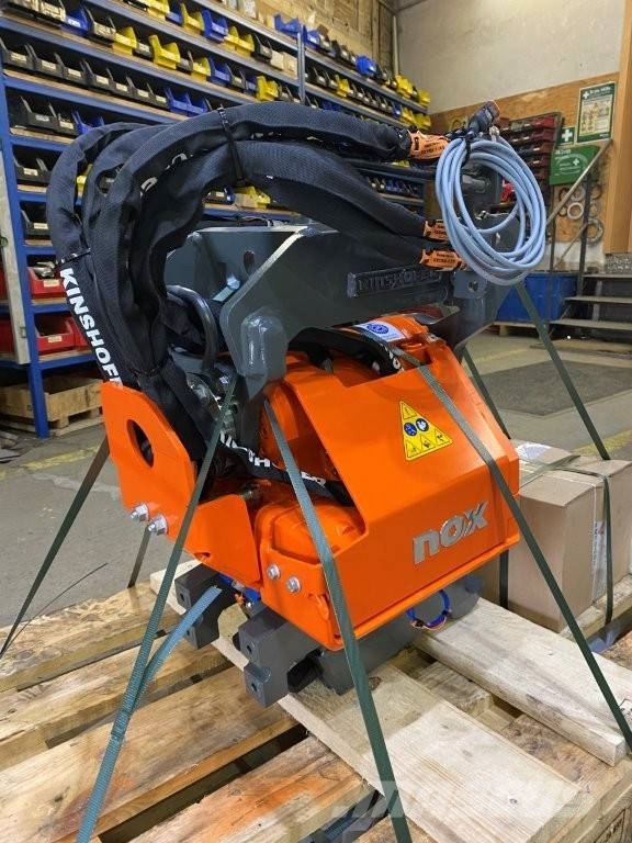 Kinshofer Gestänge-/ Rohrgreifer 600mm mit NOX-Tiltrotator Garras