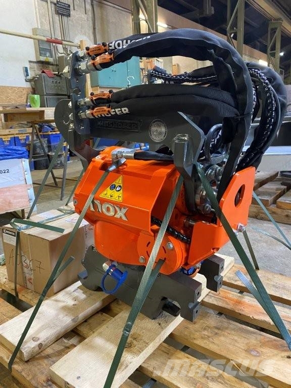 Kinshofer Gestänge-/ Rohrgreifer 600mm mit NOX-Tiltrotator Garras