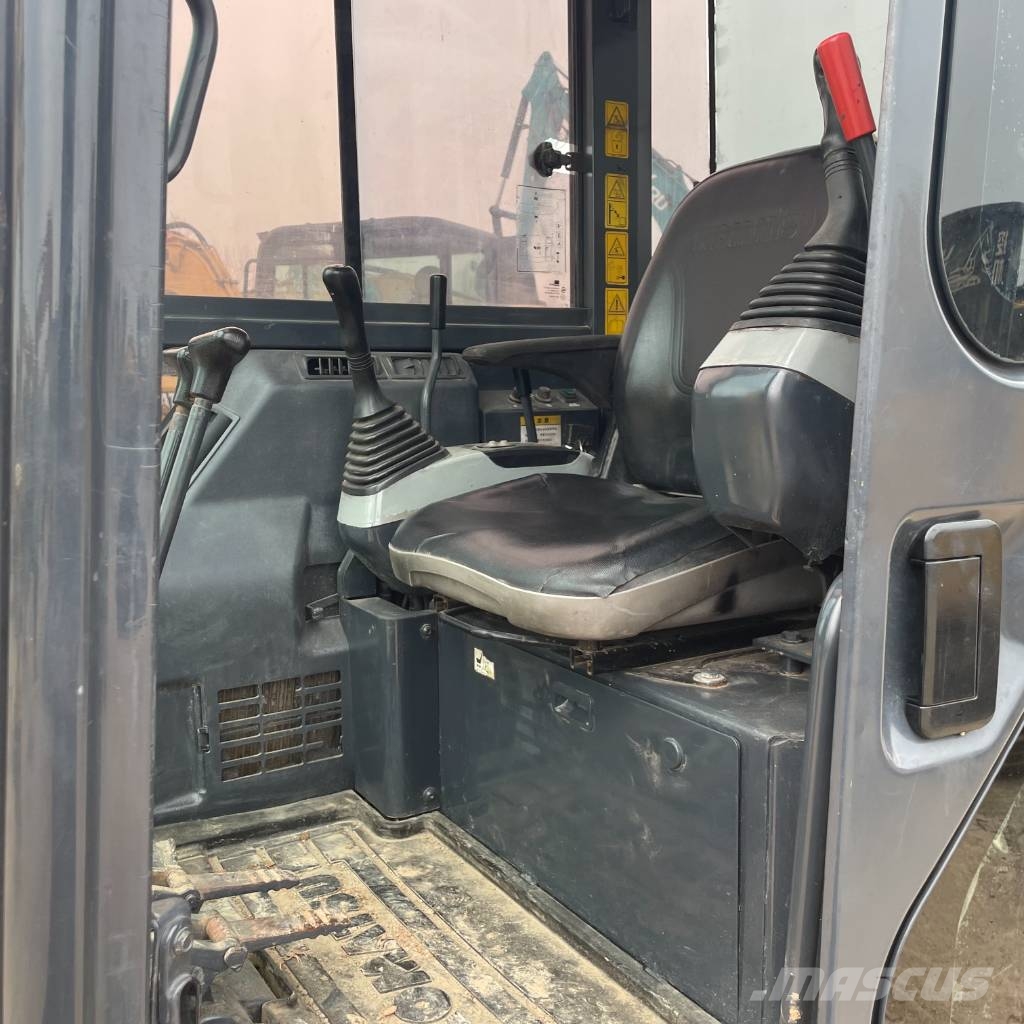 Komatsu PC 55 MR حفارات صغيرة أقل من 7 طن (حفارات صغيرة)