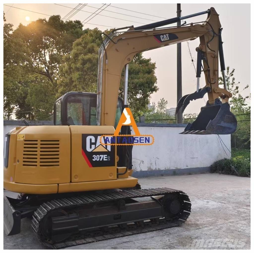 CAT 307E2 Mini rýpadlá < 7t