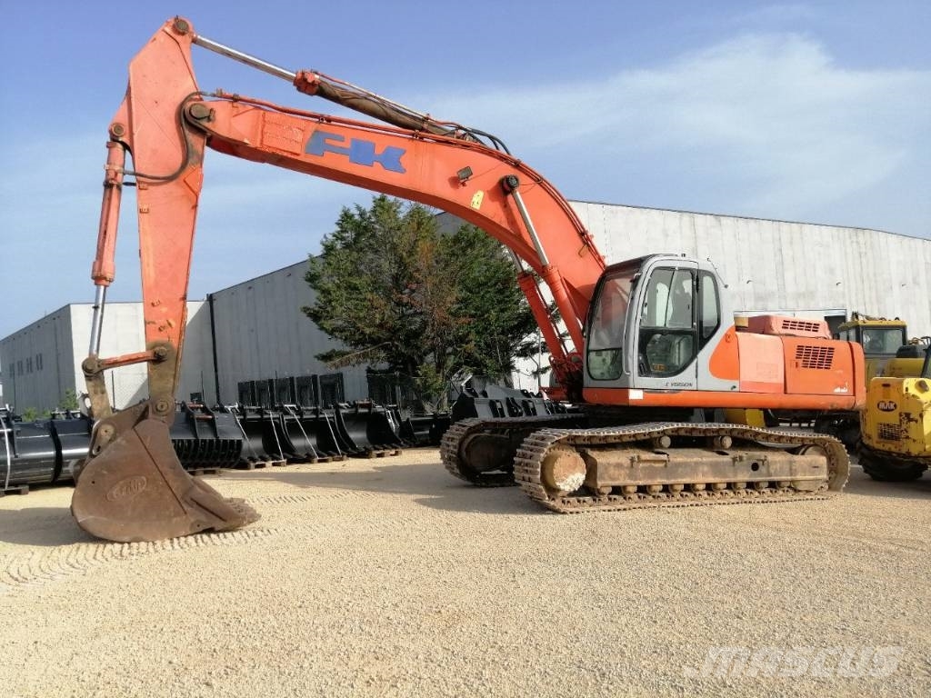 Fiat-Kobelco E385 Bageri guseničari