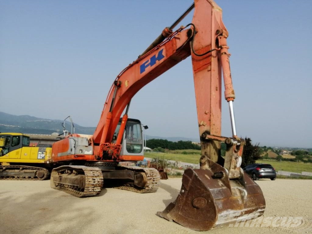 Fiat-Kobelco E385 Bageri guseničari