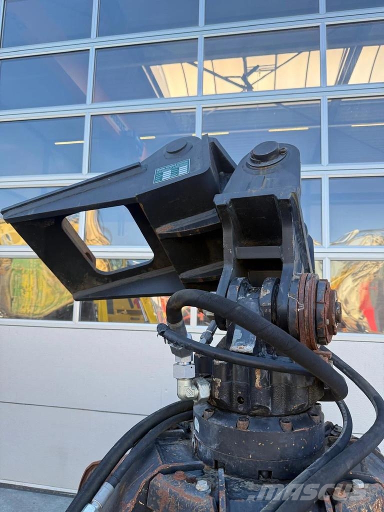 Kinshofer 600Liter Grijpers