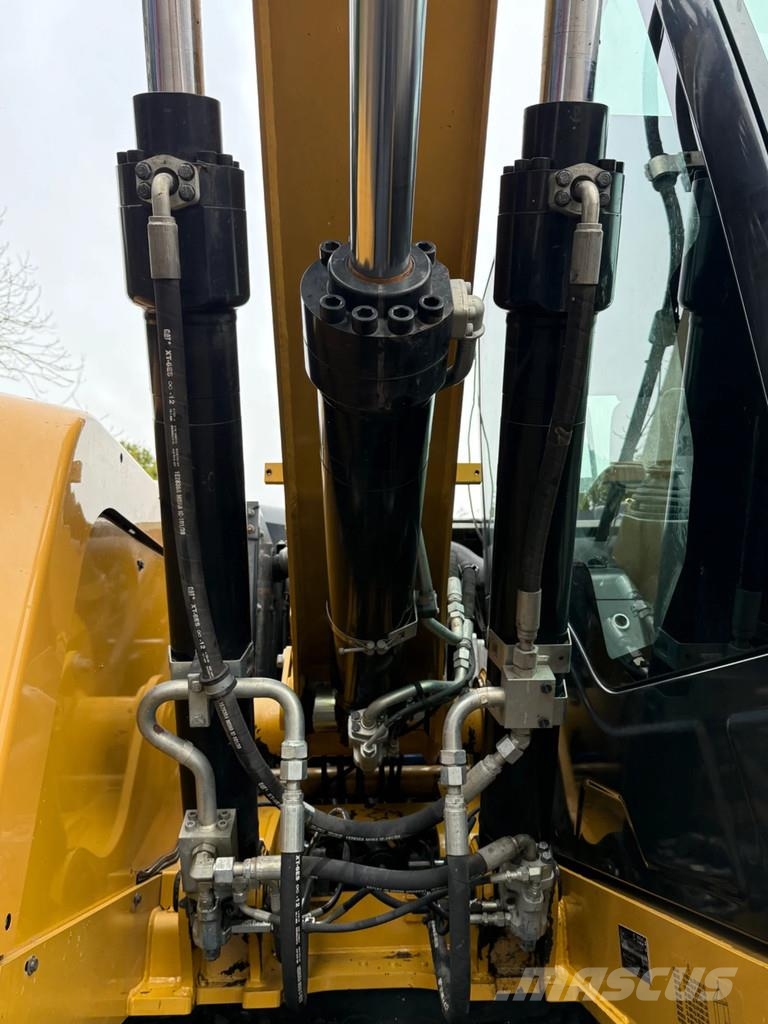CAT M315F Ekskavatori uz riteņiem