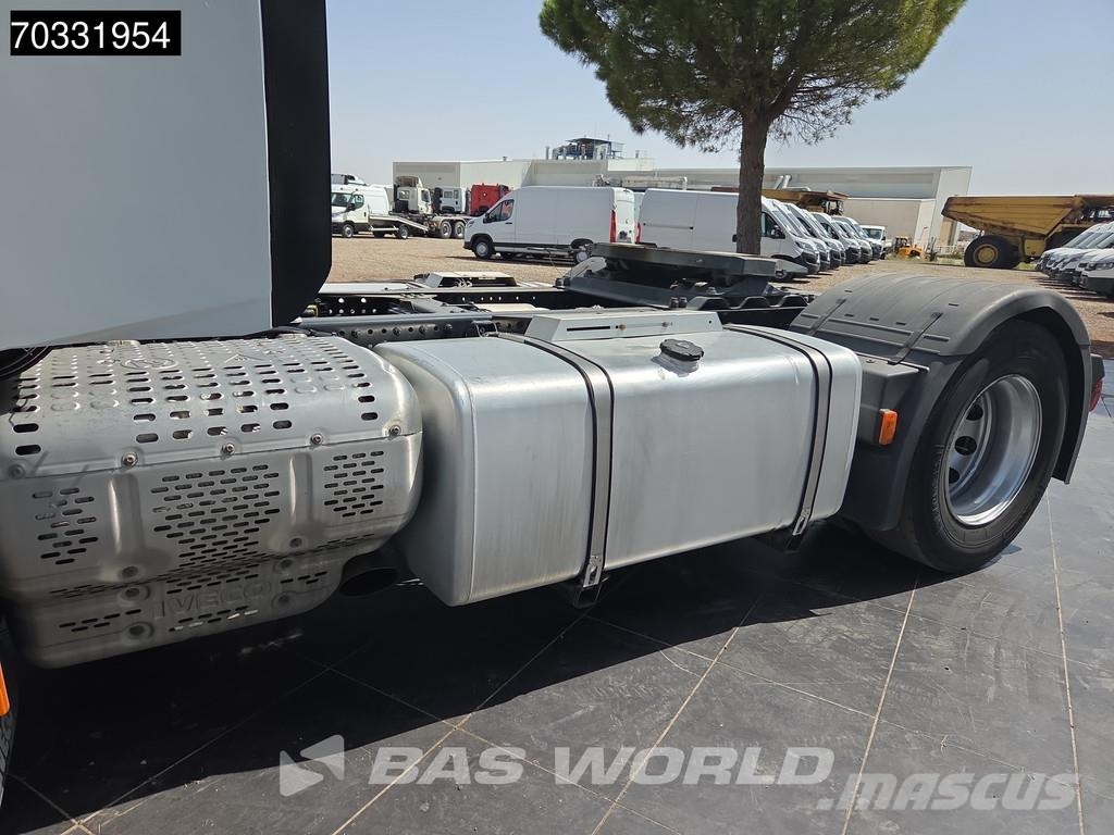 Iveco S-Way 490 4X2 Retarder 2x Tanks Standklima ACC Çekiciler