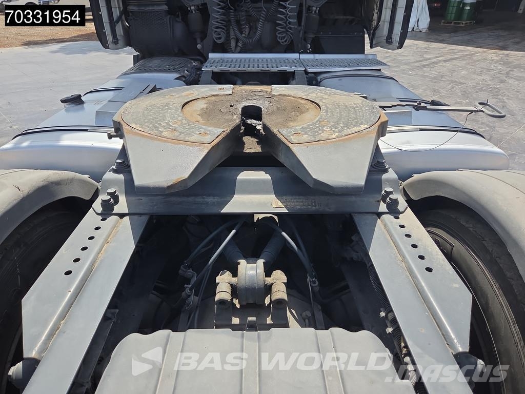 Iveco S-Way 490 4X2 Retarder 2x Tanks Standklima ACC Çekiciler