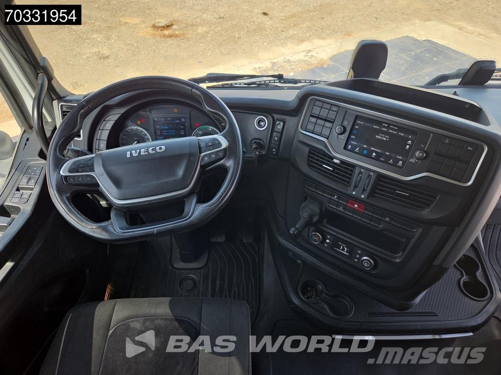 Iveco S-Way 490 4X2 Retarder 2x Tanks Standklima ACC Çekiciler