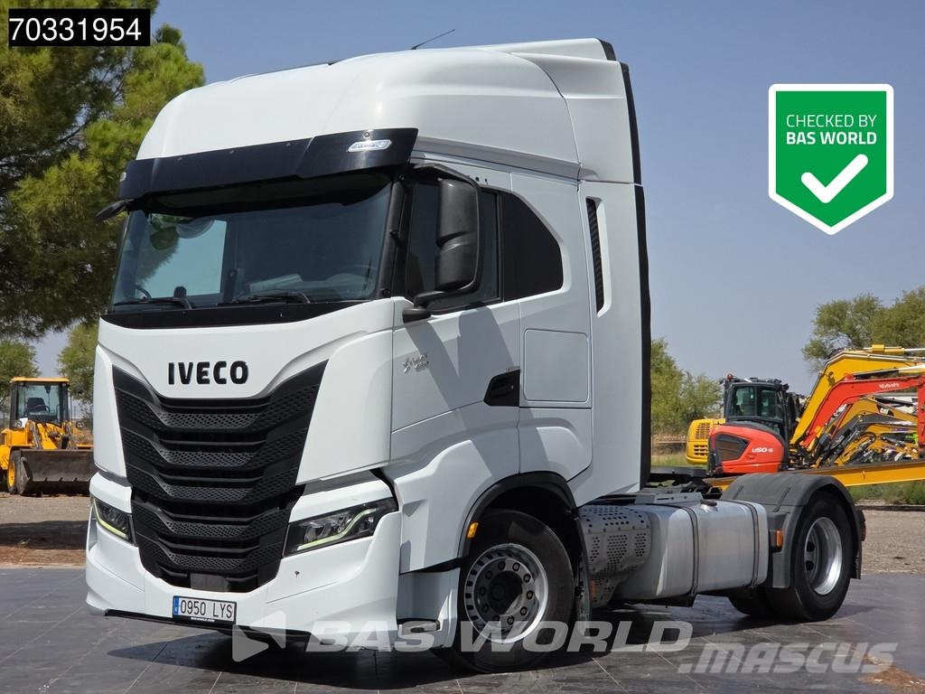 Iveco S-Way 490 4X2 Retarder 2x Tanks Standklima ACC Çekiciler