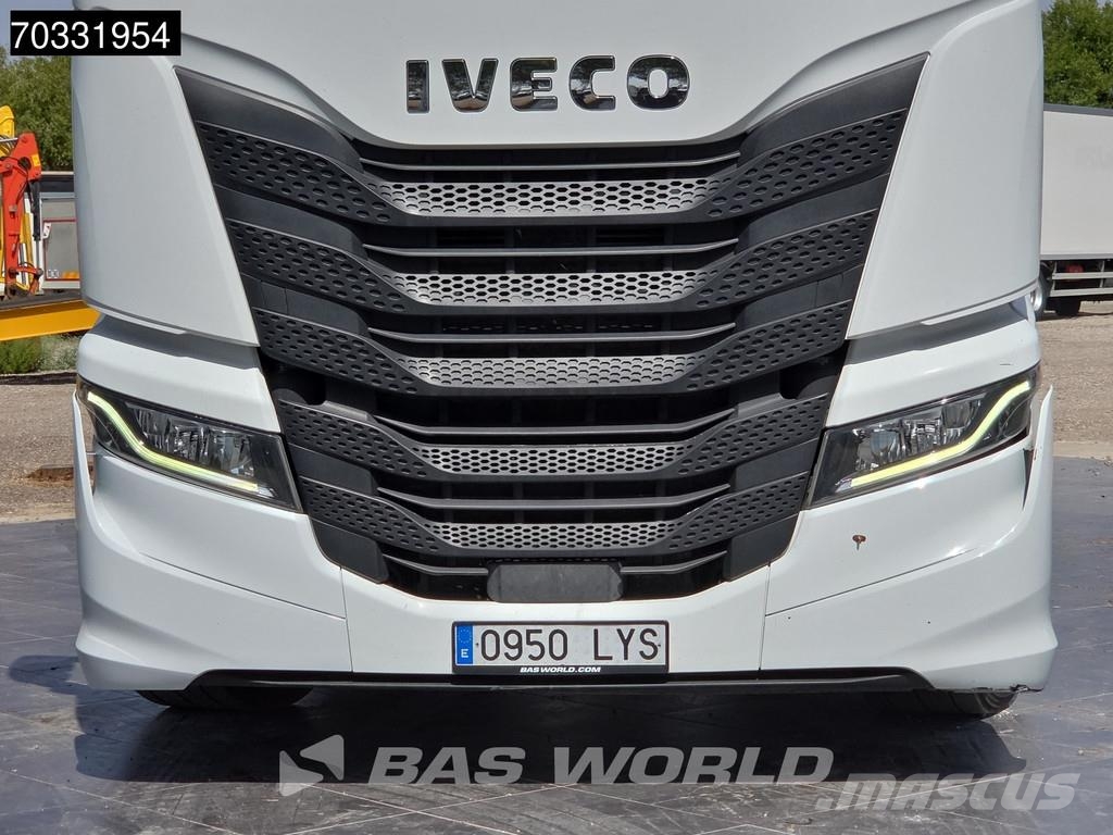 Iveco S-Way 490 4X2 Retarder 2x Tanks Standklima ACC Çekiciler