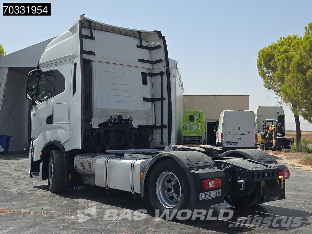Iveco S-Way 490 4X2 Retarder 2x Tanks Standklima ACC Çekiciler